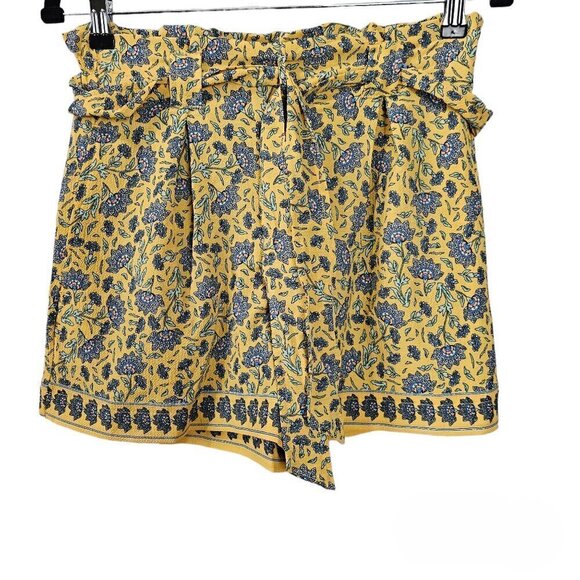 Max Studio Paper bag High Waisted Floral Crepe Tie Waist Shorts - Picture 2 of 8
